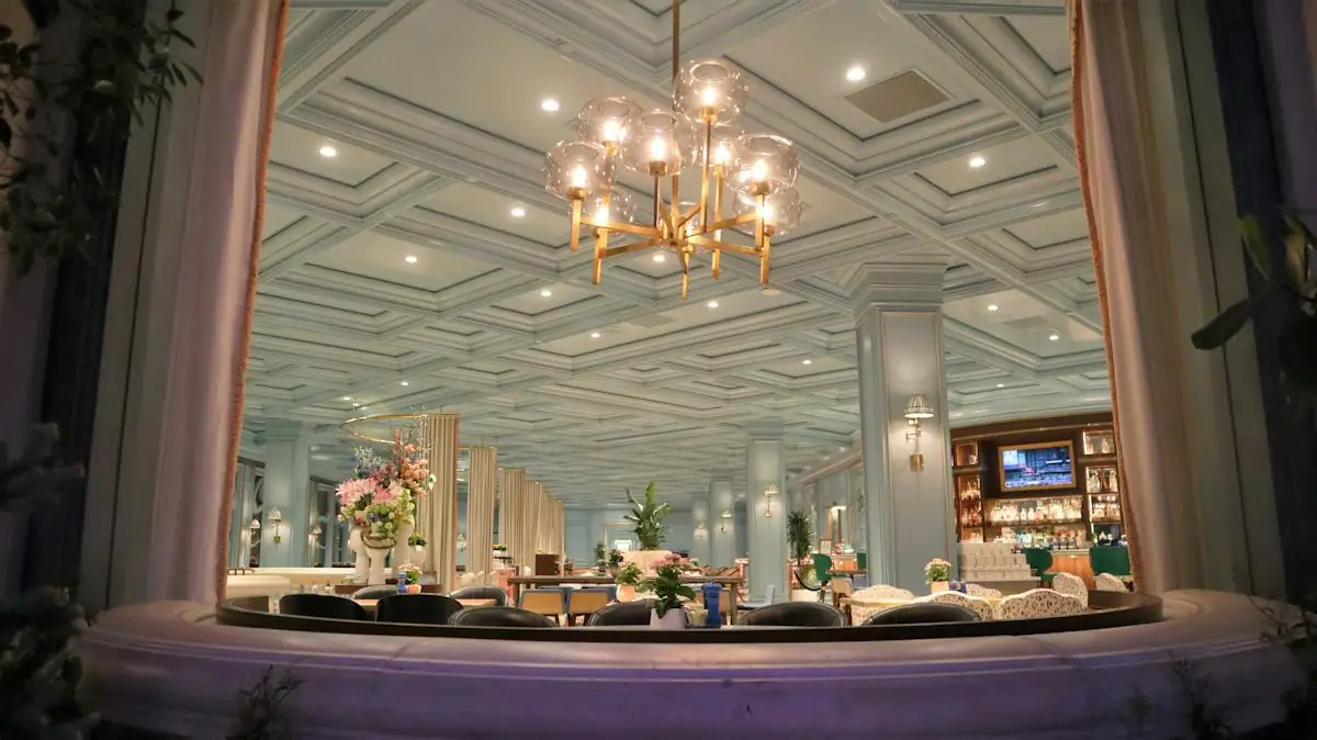 Elegant Dining